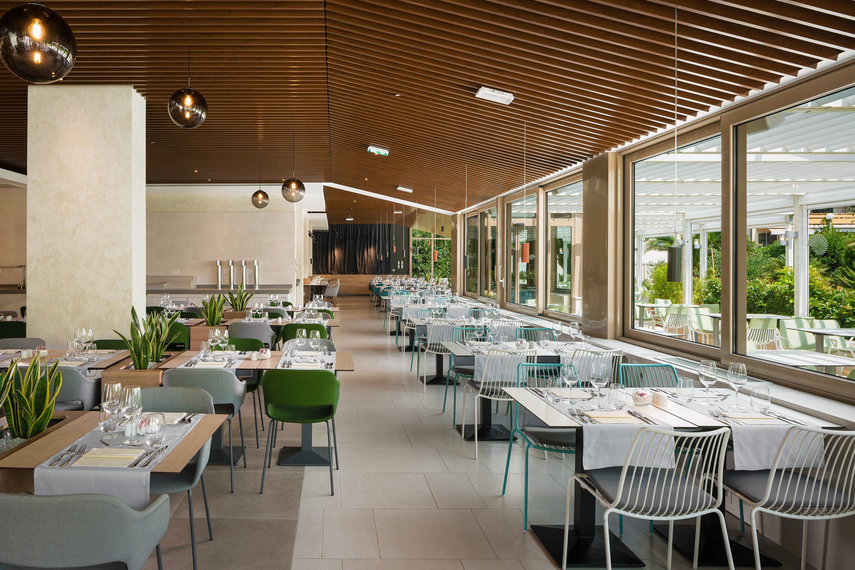 Valamar Meteor Hotel Makarska Exterior foto